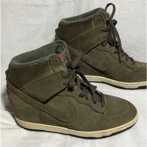 Nike Sky Hi Dunk Leather Wedge Shoes 528899-200 Size 9.5